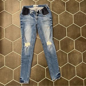 KanCan 9/28 maternity jeans